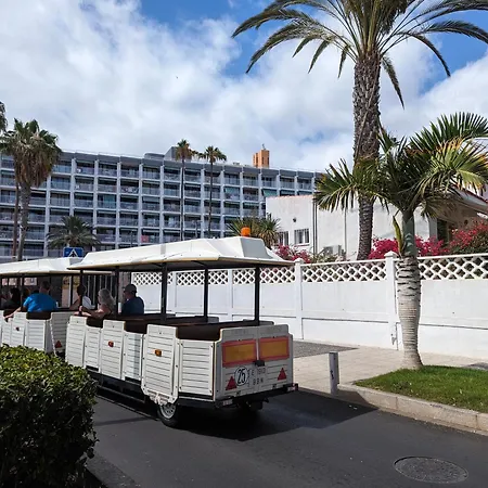 In Americas With Ocean View 아파트 Playa Feñabe