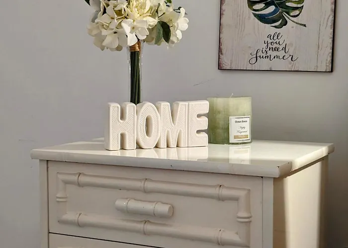 In Americas With Ocean View * Playa Feñabe