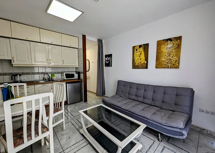 Apartamento In Americas With Ocean View Playa Feñabe